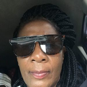 Meet your Posher, Sonia